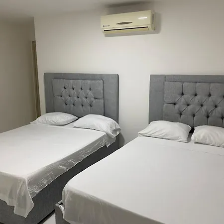 Apartamento Familiar Edificio Tres Carabelas *