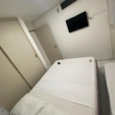 Apartamento Familiar Edificio Tres Carabelas Apartment *
